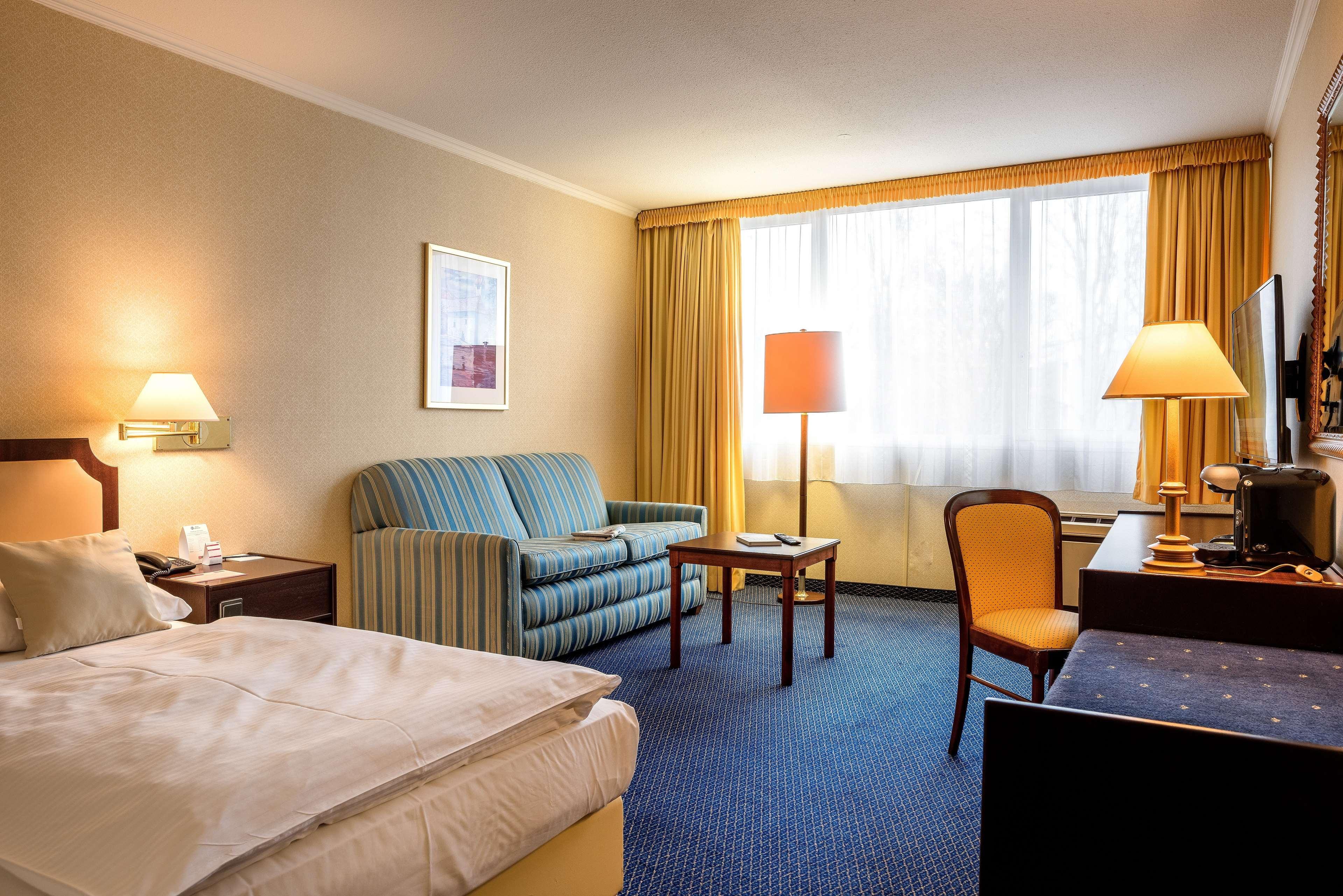 Leoso Hotel Ludwigshafen Zewnętrze zdjęcie