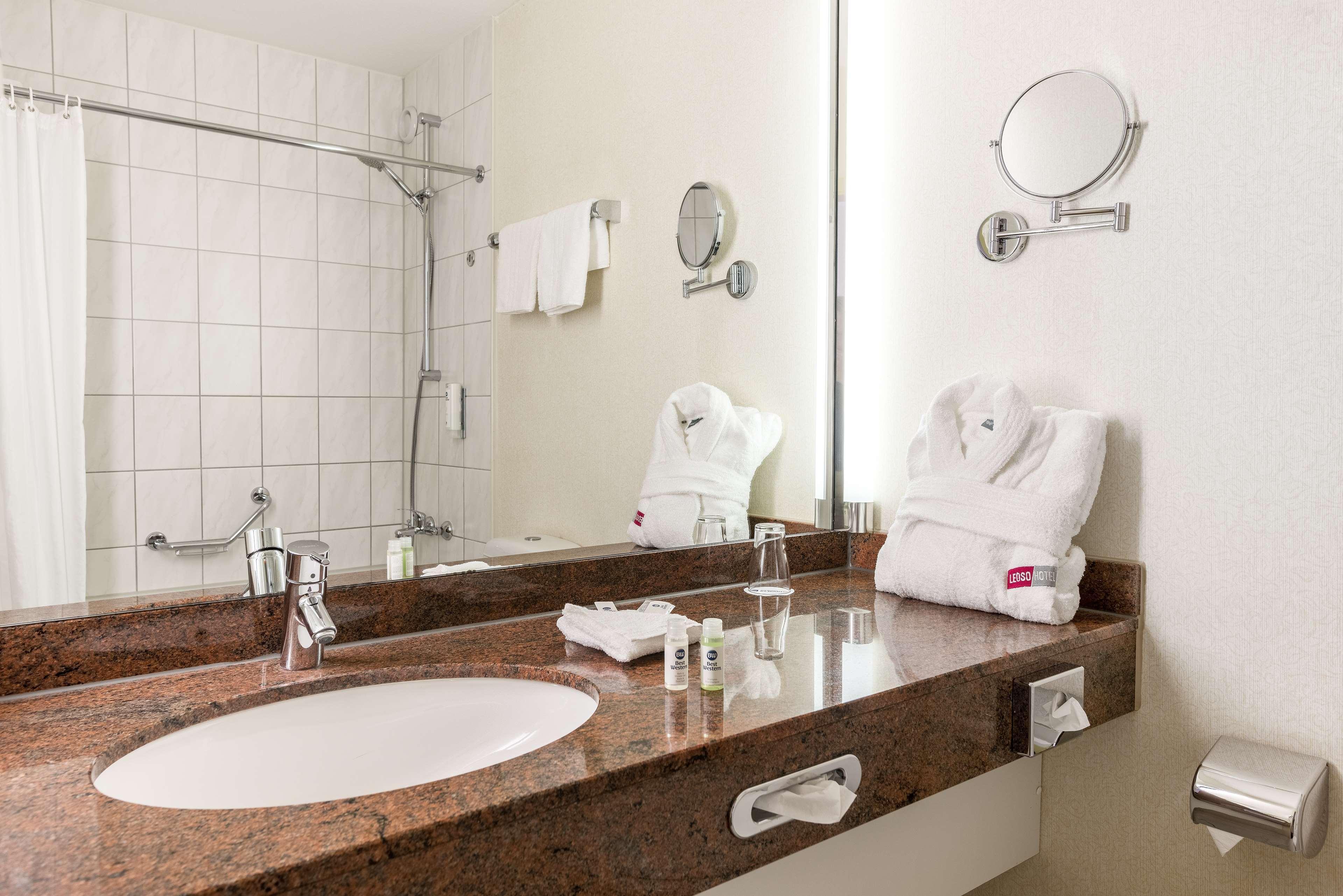 Leoso Hotel Ludwigshafen Zewnętrze zdjęcie