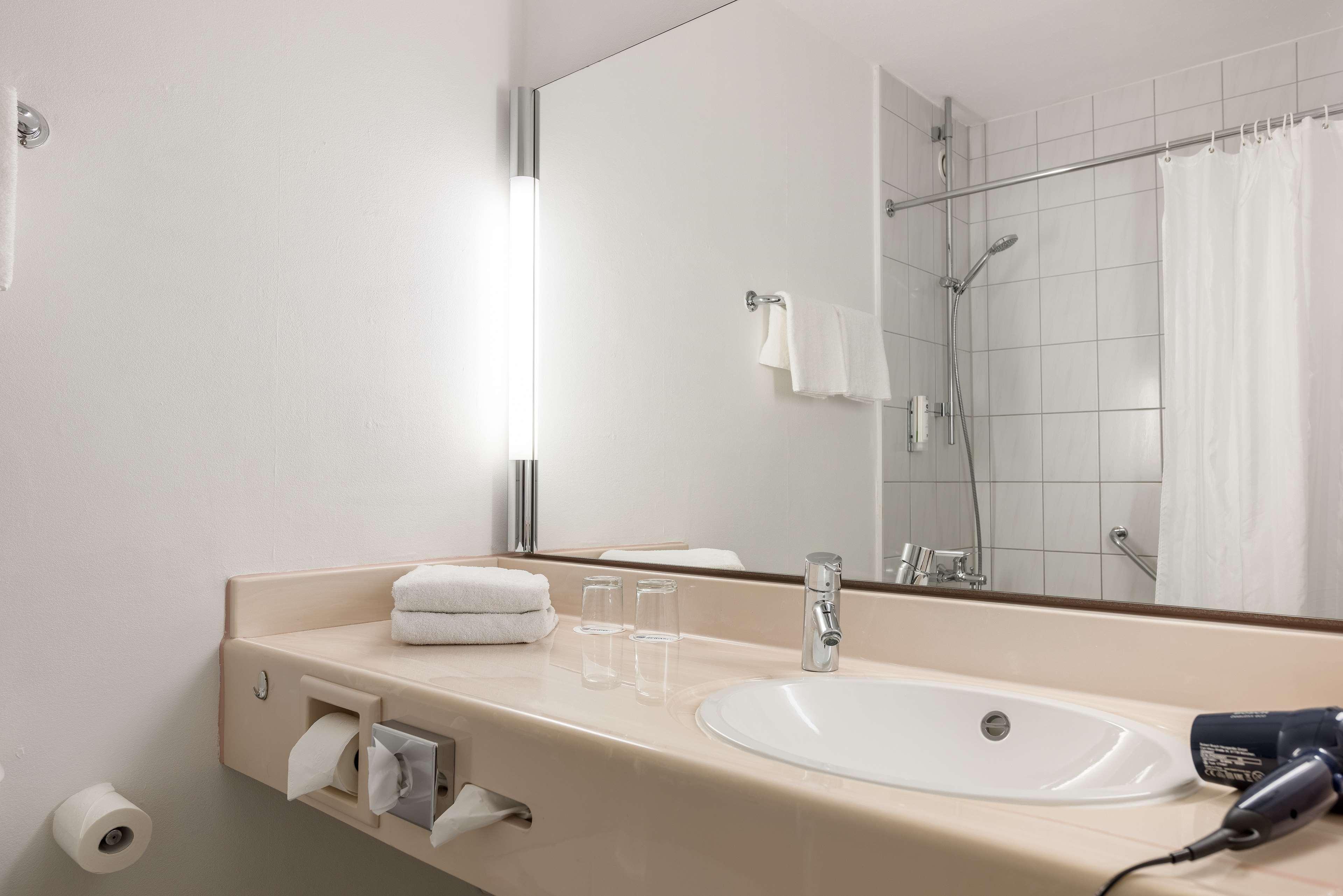 Leoso Hotel Ludwigshafen Zewnętrze zdjęcie