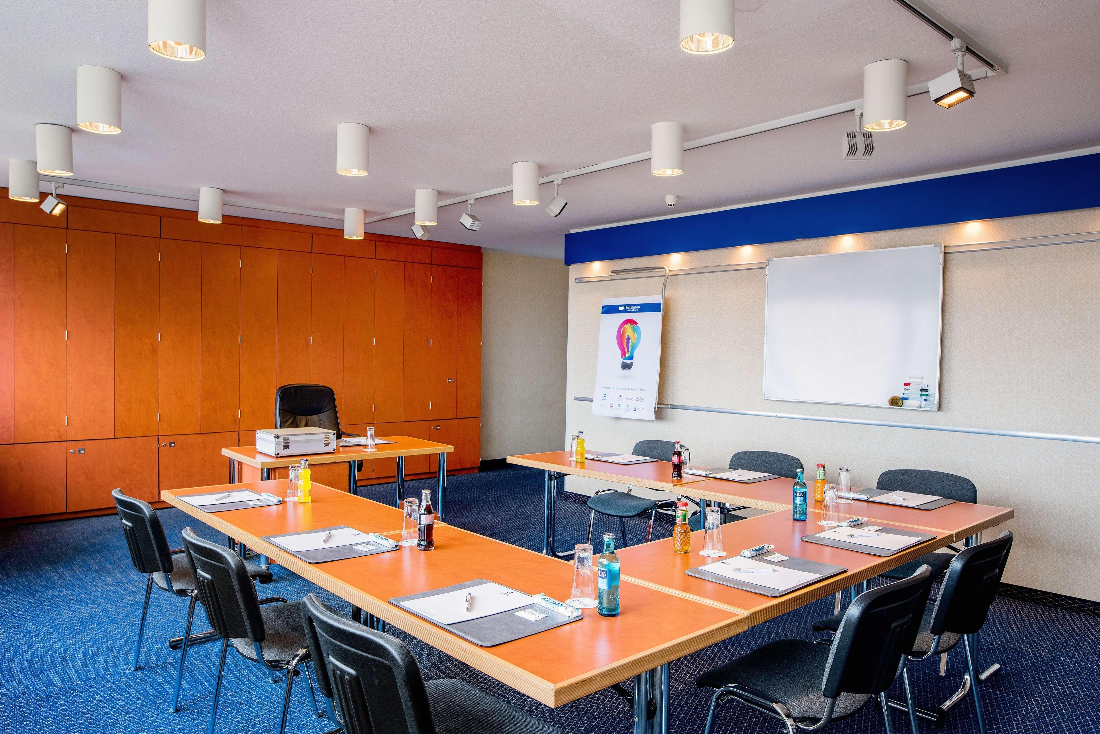 Leoso Hotel Ludwigshafen Zewnętrze zdjęcie
